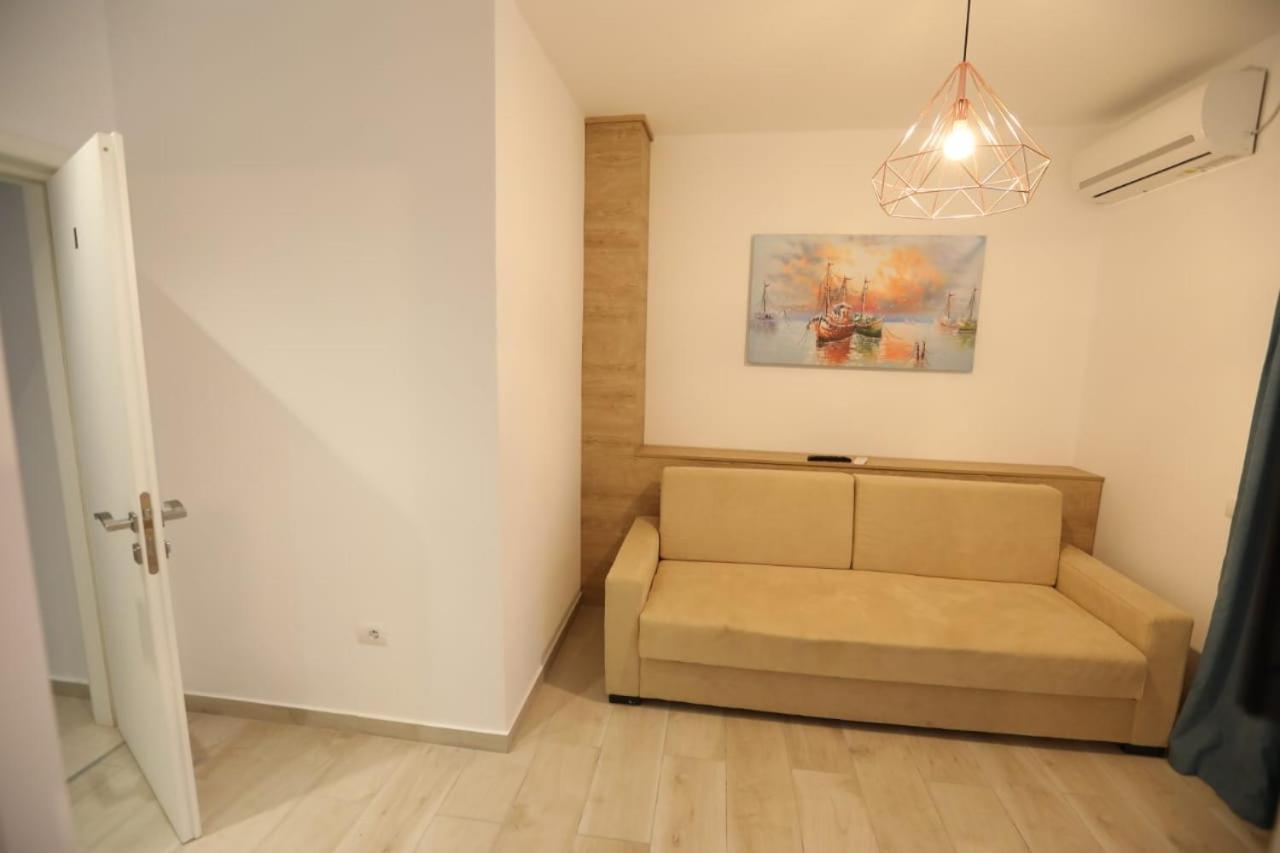 Apart-Hotel Alvi ساراندا المظهر الخارجي الصورة